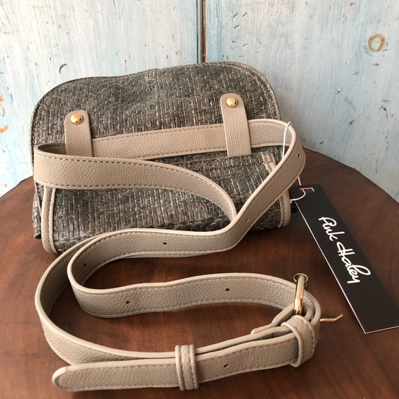 Pink Haley mini crossbody classy gray & tan bag perfect year round & for travel - Picture 7 of 9